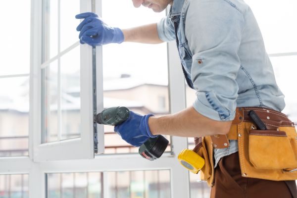 Cost of Residential Window Service in Battle Ground