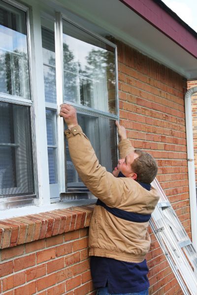 Cost of Storm Windows Replacement in Battle Ground